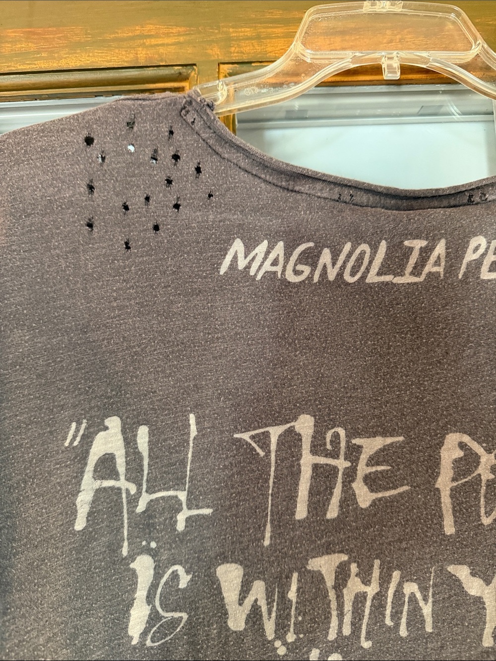 Magnolia Pearl Grey Tee with White Vintage Graphic - Picture 5 of 9